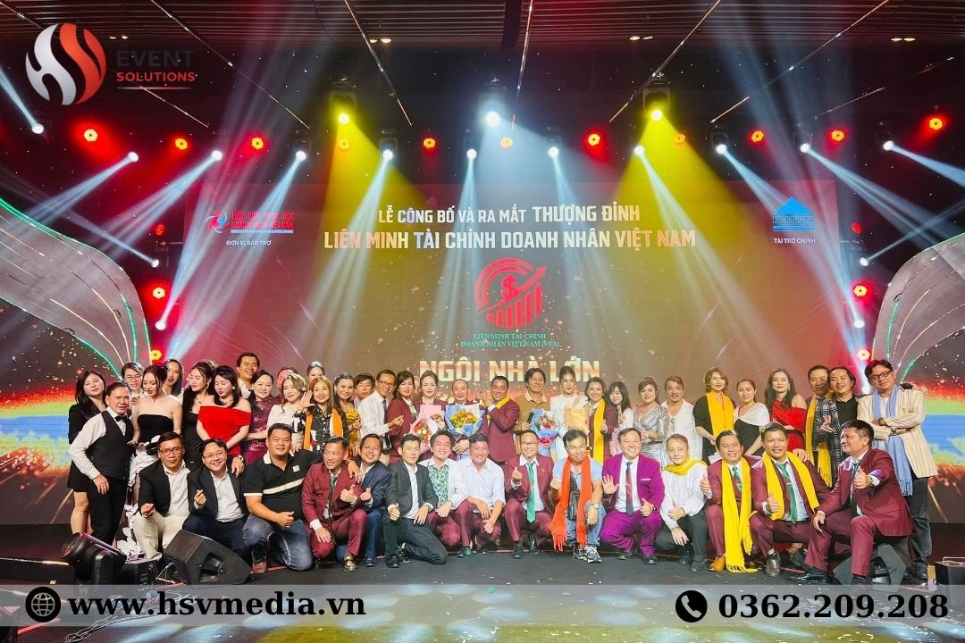 Âm Thanh Ánh Sáng Sự kiện