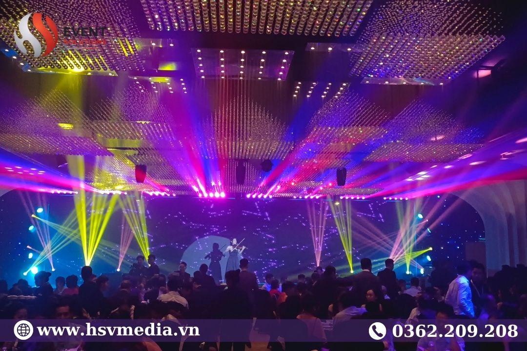 Âm Thanh Ánh Sáng Sự kiện