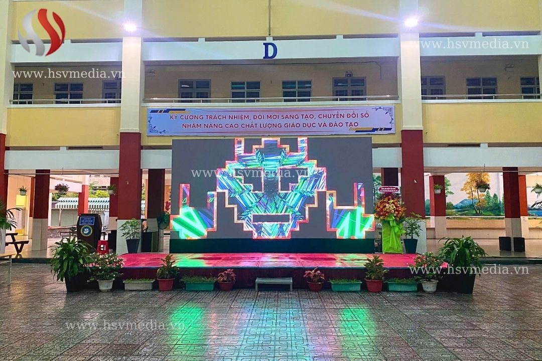 Cho Thuê Màn Hình LED Tổng Kết Năm Học