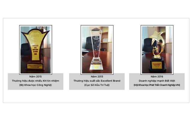 Danh-hieu-hoang-sa-viet Danh-hieu-hoang-sa-viet