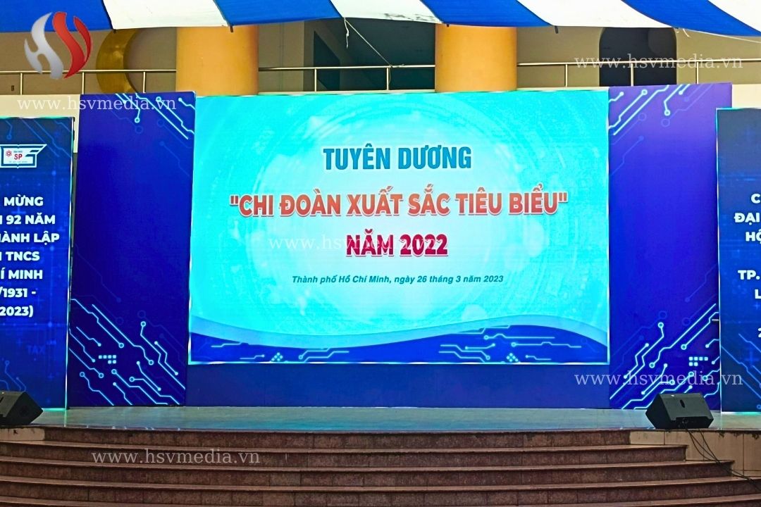Cho Thuê Màn Hình LED Tổng Kết Năm Học