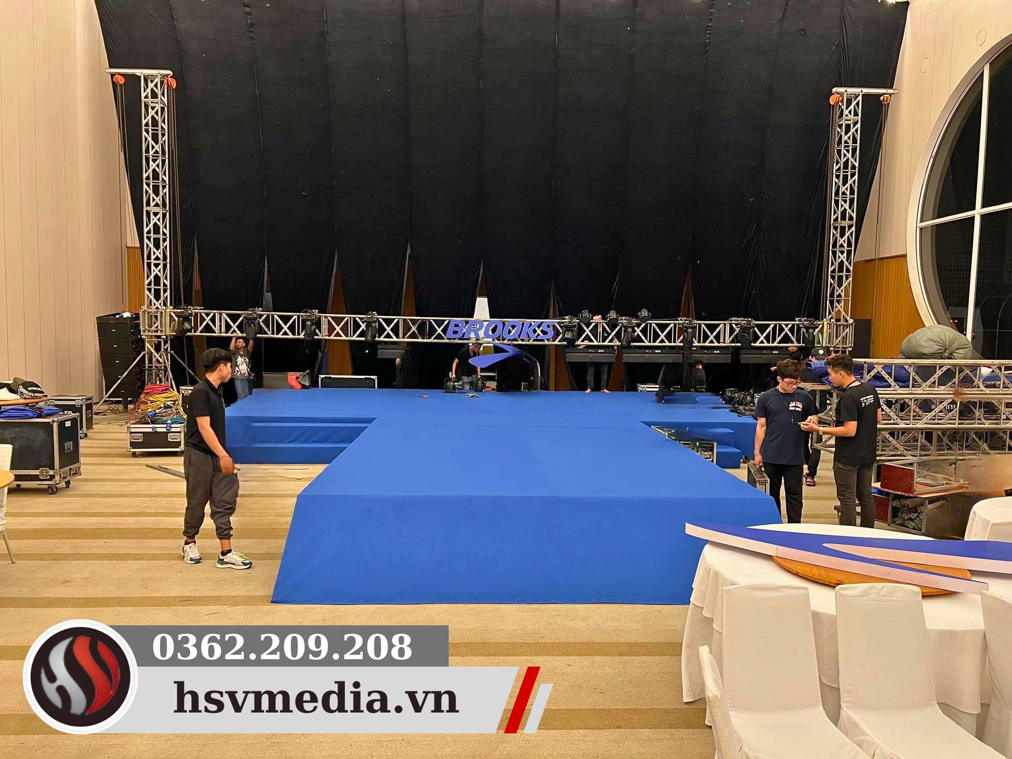 Event stage installation
