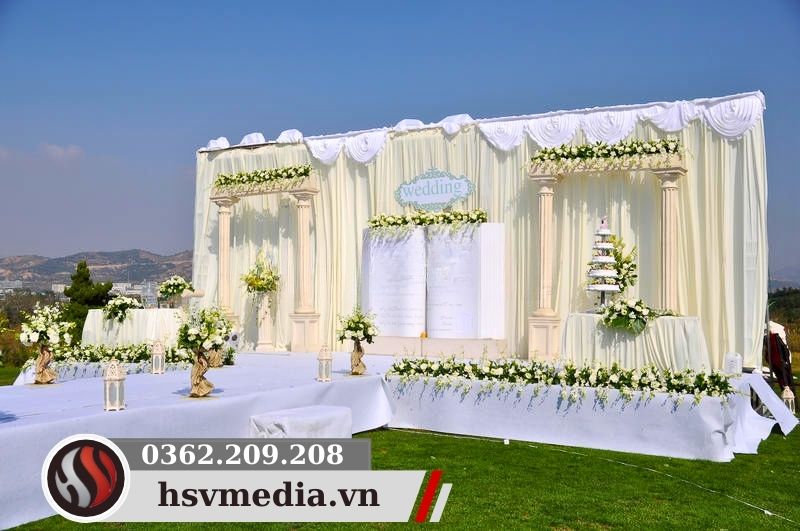 Rent a wedding stage