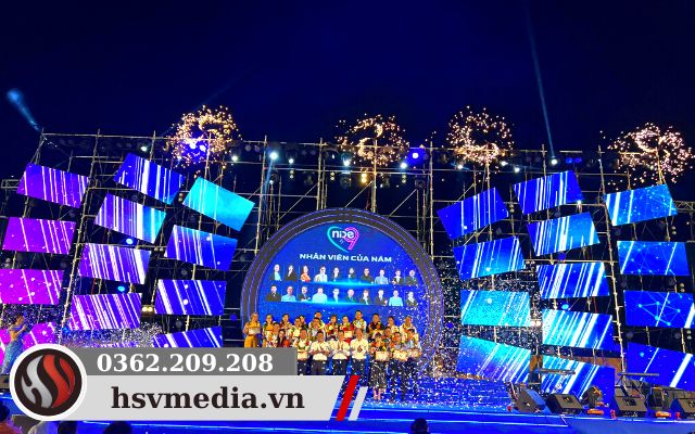 Sự kiện sử dụng máy bắn pháo điện tạo hiệu ứng sân khấu Sự kiện sử dụng máy bắn pháo điện tạo hiệu ứng sân khấu
