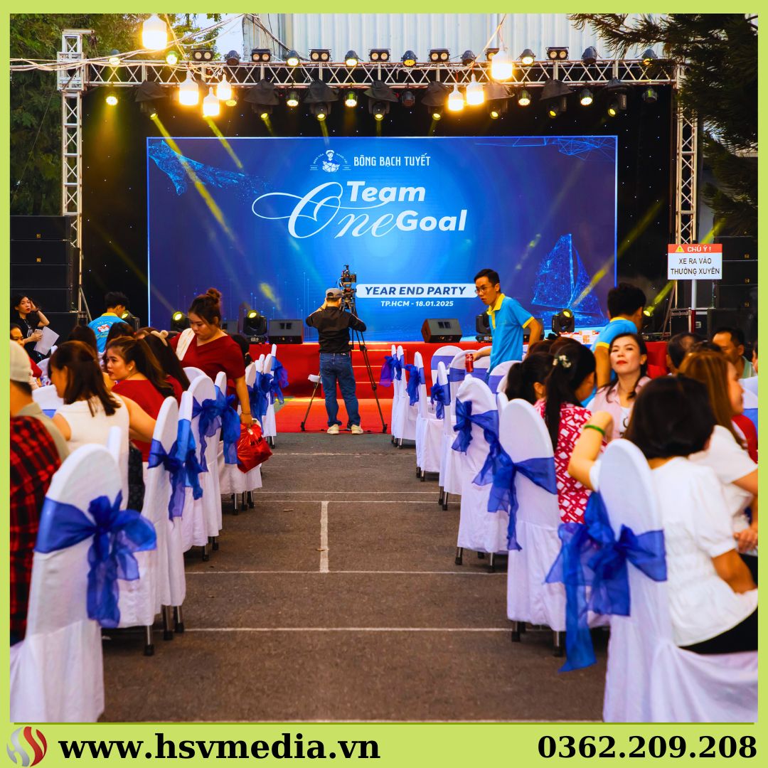 Tổ Chức Tiệc Tất Niên Ngoài Trời