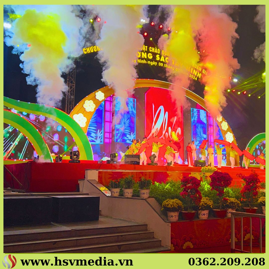 Tổ Chức Tiệc Tất Niên Ngoài Trời