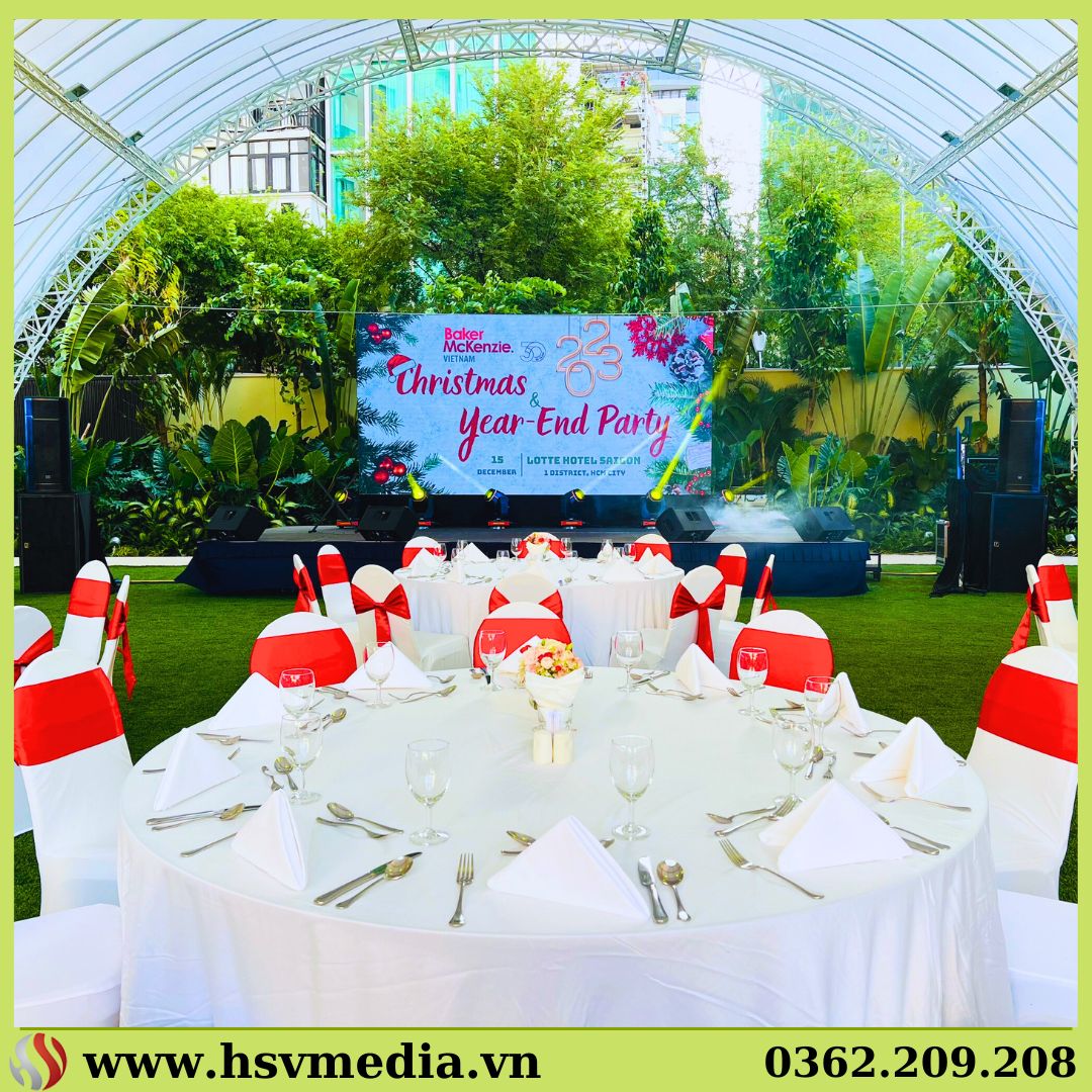 Tổ Chức Tiệc Tất Niên Ngoài Trời