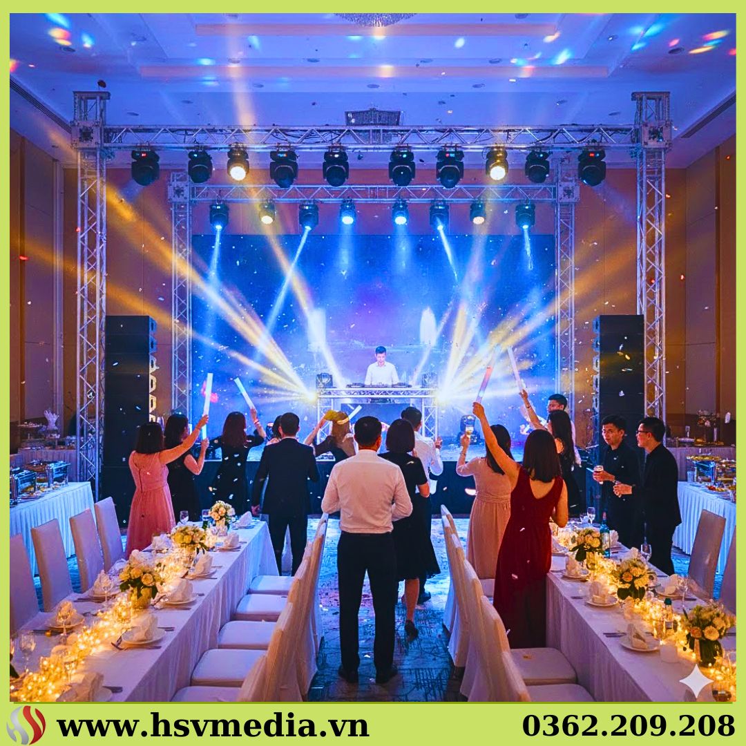 Chi Phí Tổ Chức Tiệc Tất Niên