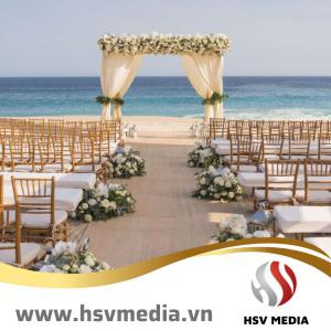 How to Organize a Beautiful & Meaningful Outdoor Wedding